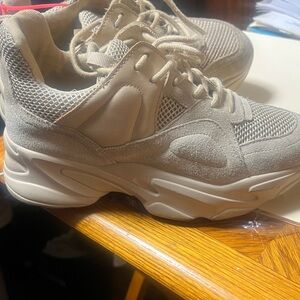 Steve Madden Beige Chunky Sneakers